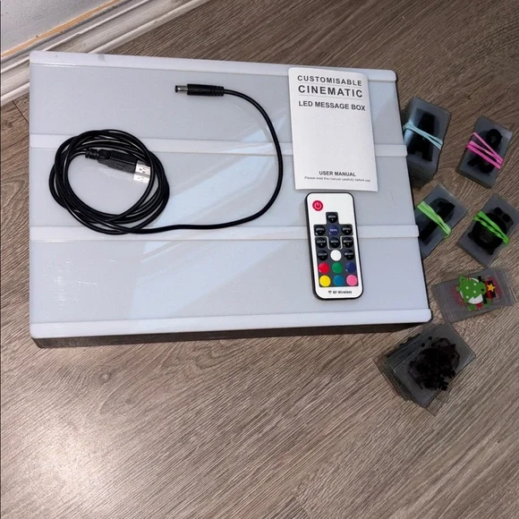 Light Up Message Board with Letters - Picture 15 of 16